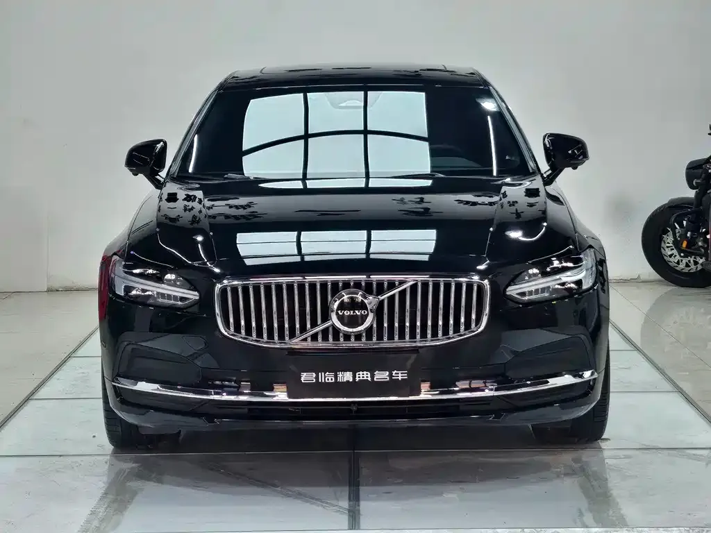 Volvo S90 — фото 4