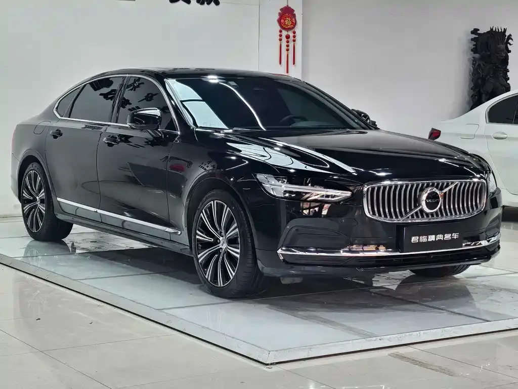 Volvo S90 — фото 3