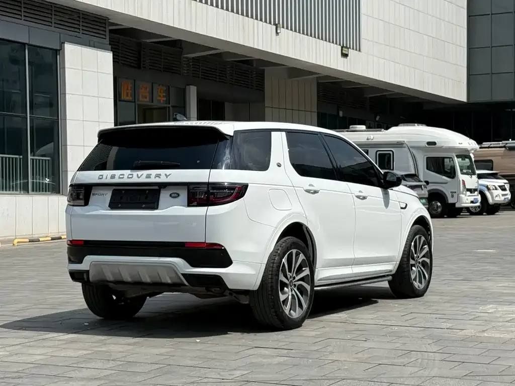 Land Rover Discovery Sport — фото 6