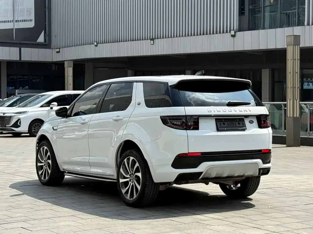 Land Rover Discovery Sport — фото 10