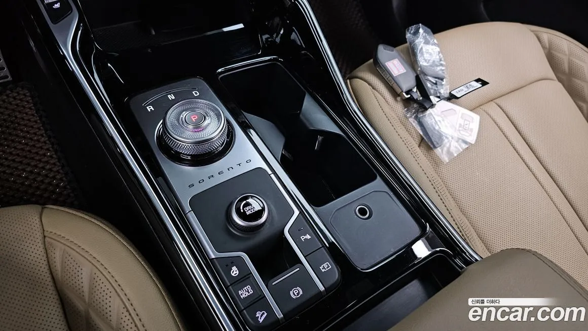 Kia Sorento — фото 7