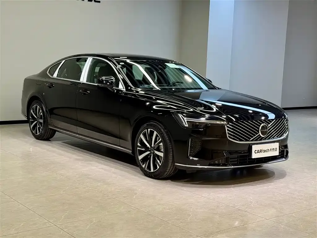 Volvo S90 — фото 5