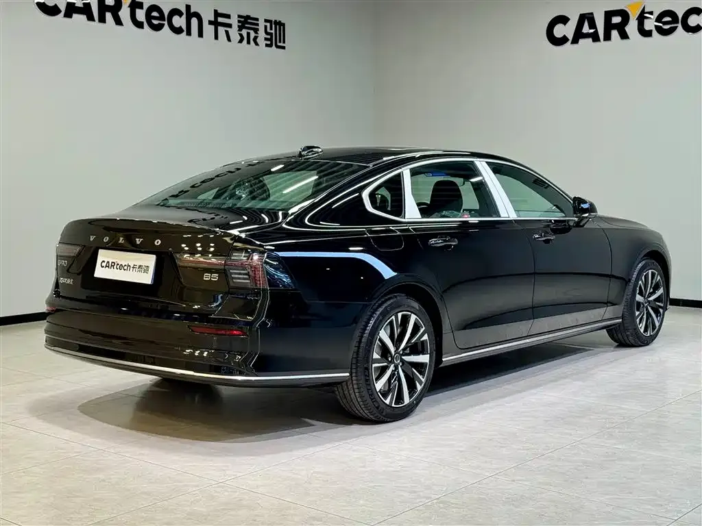 Volvo S90 — фото 3
