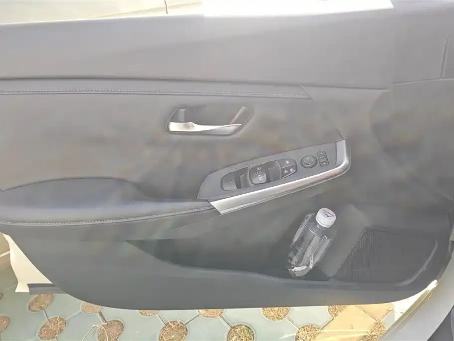 Nissan Sylphy 2023 из CN, фото 6