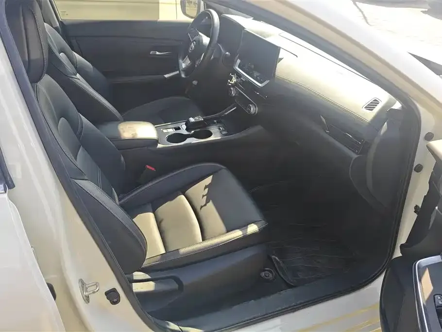 Nissan Sylphy 2023 из CN, фото 5