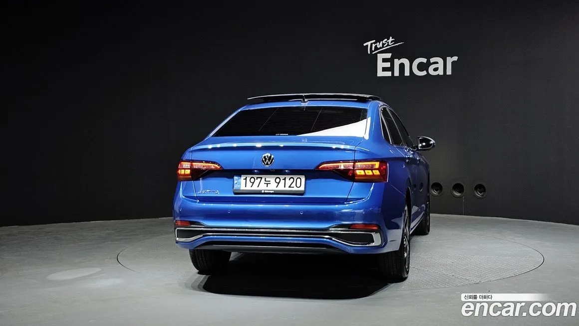 Volkswagen Jetta 2023 из KR, фото 2
