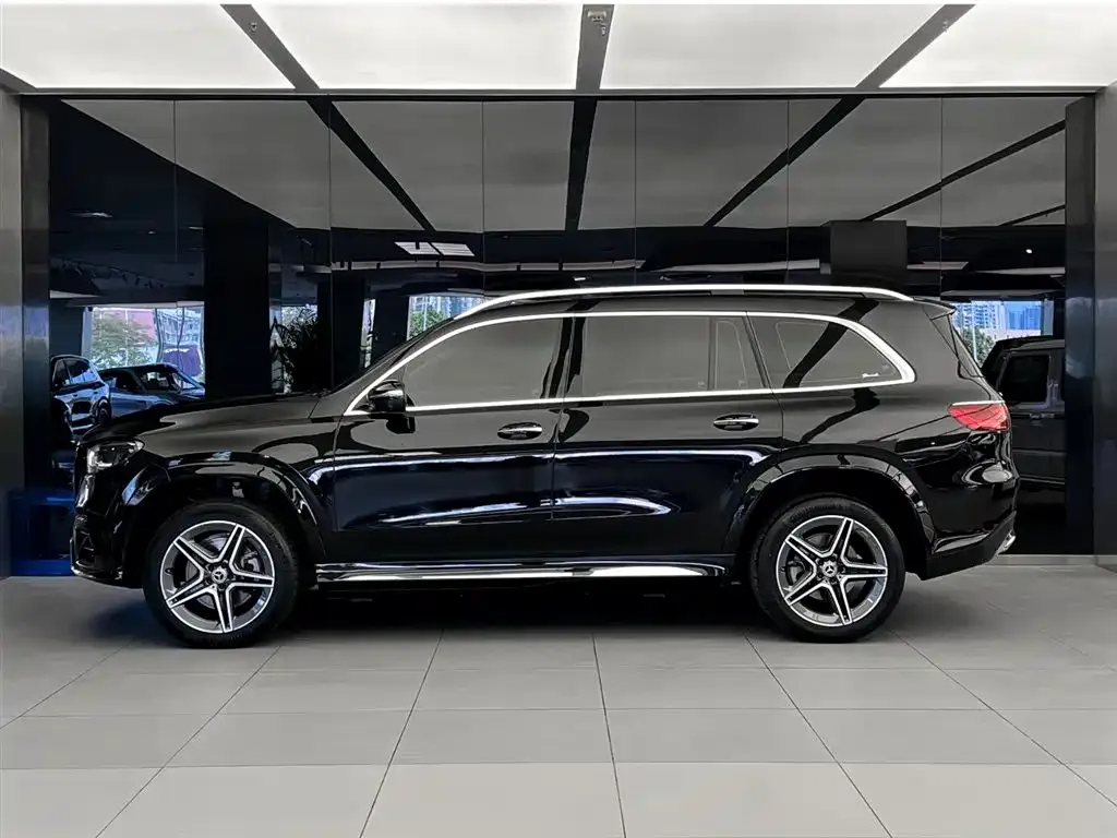 Mercedes-Benz GLS — фото 5