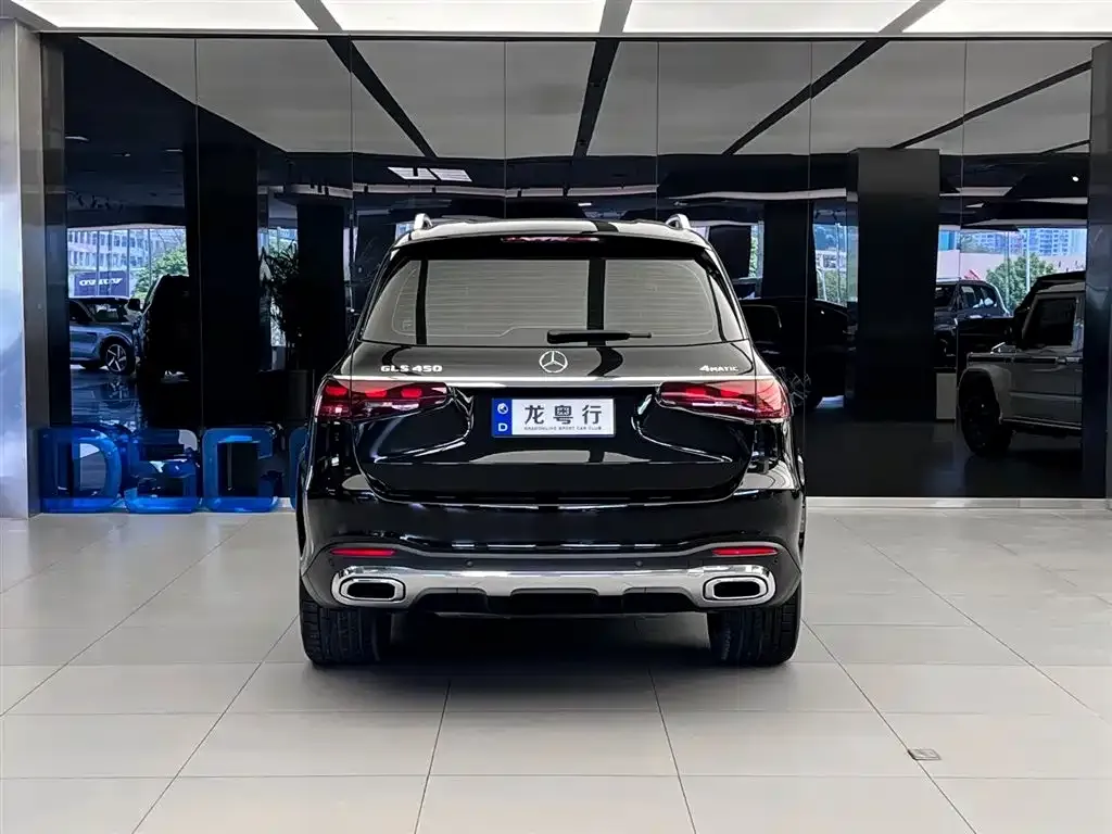 Mercedes-Benz GLS — фото 7