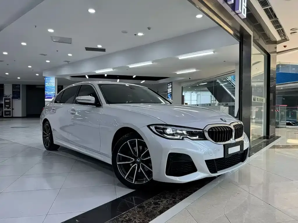 BMW 3 Series — фото 1