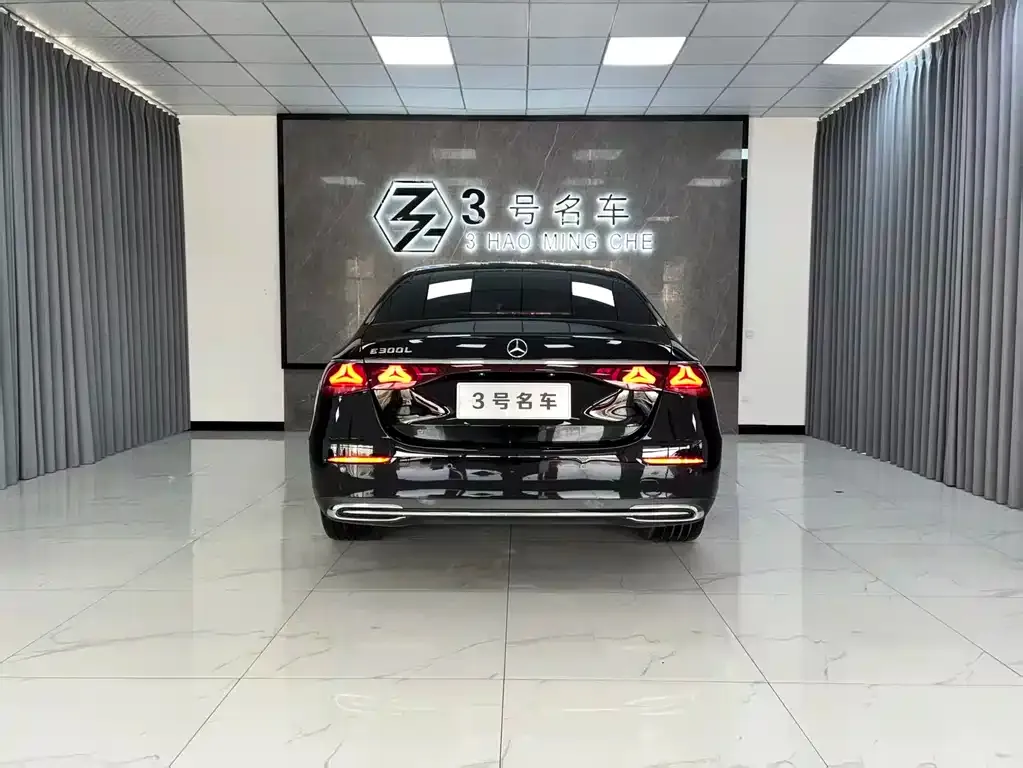 Mercedes-Benz E-Class 2024 из CN, фото 4