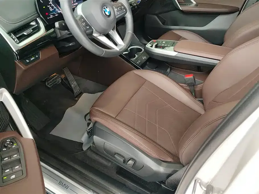 BMW X1 2024 из CN, фото 10