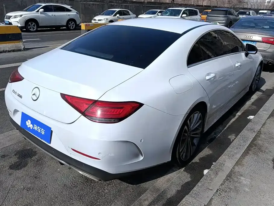 Mercedes-Benz CLS — фото 6