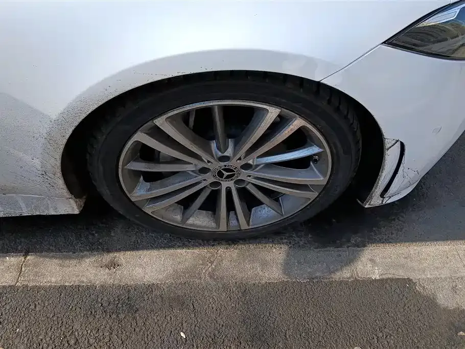Mercedes-Benz CLS — фото 8