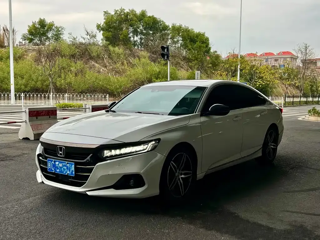 Honda Accord 2023 из CN, фото 1