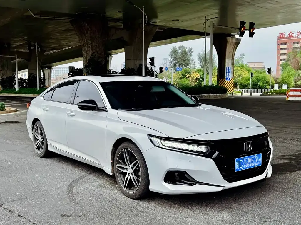 Honda Accord 2023 из CN, фото 7