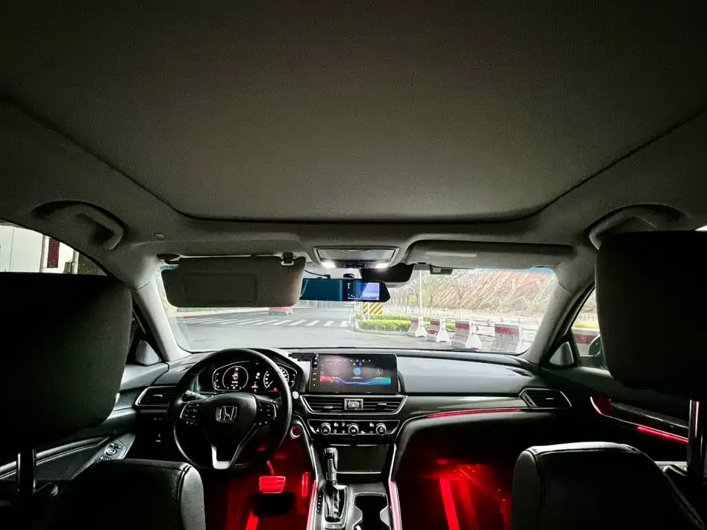 Honda Accord 2023 из CN, фото 9
