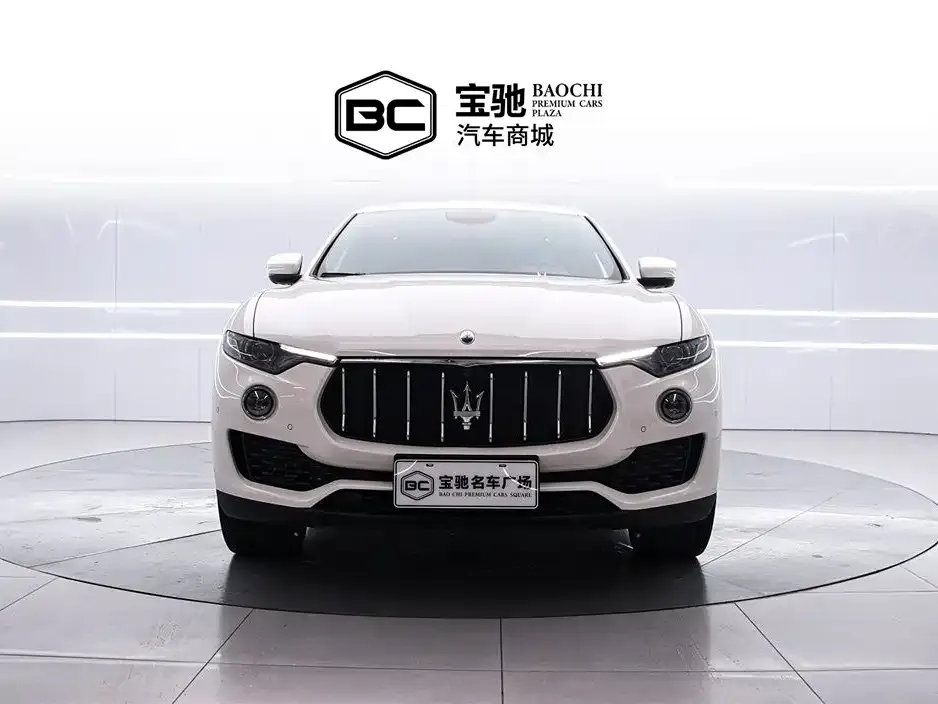 Maserati Levante — фото 2