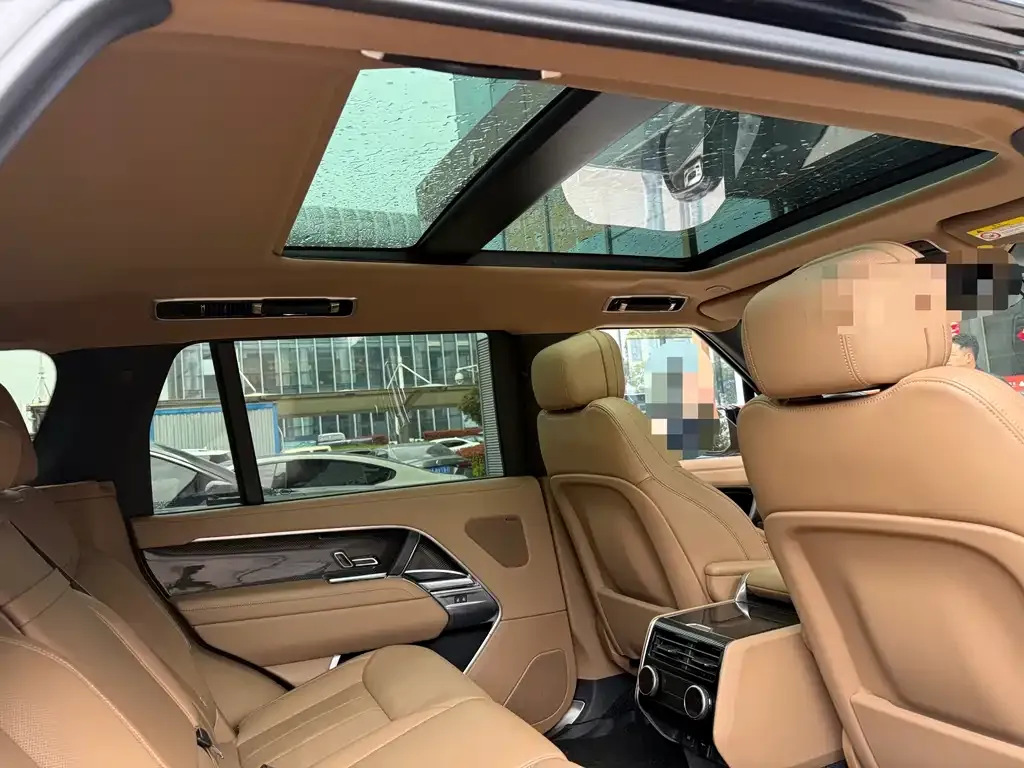 Land Rover Range Rover 2025 из CN, фото 2
