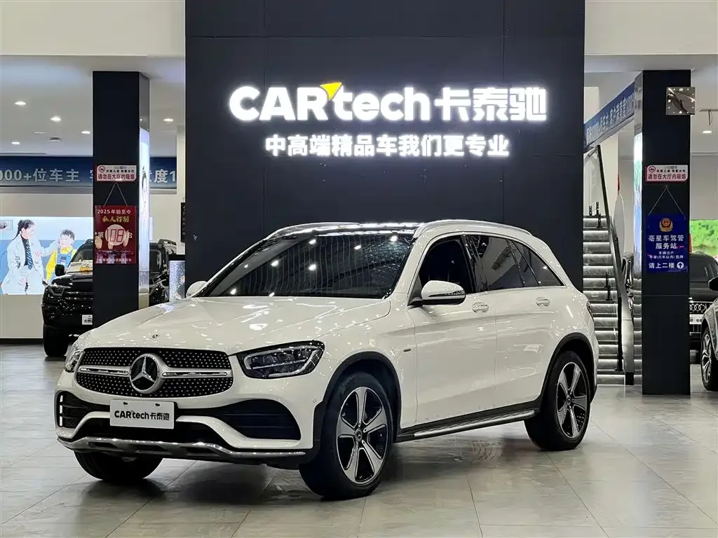 Mercedes-Benz GLC — фото 1
