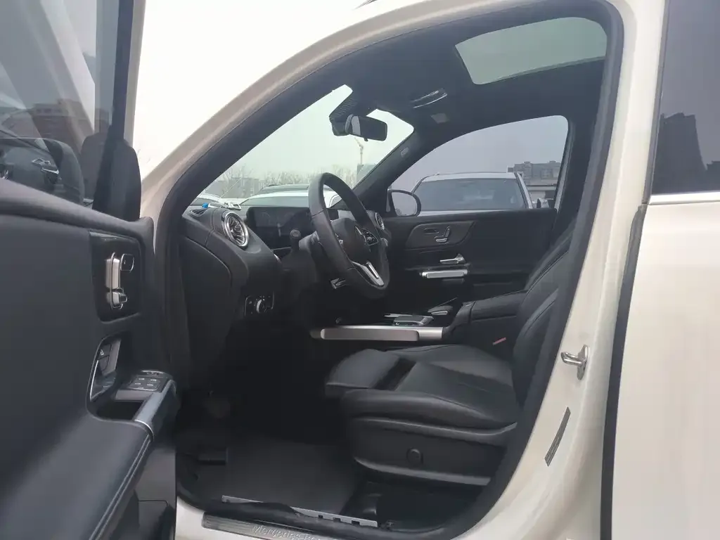 Mercedes-Benz GLB 2021 из CN, фото 8