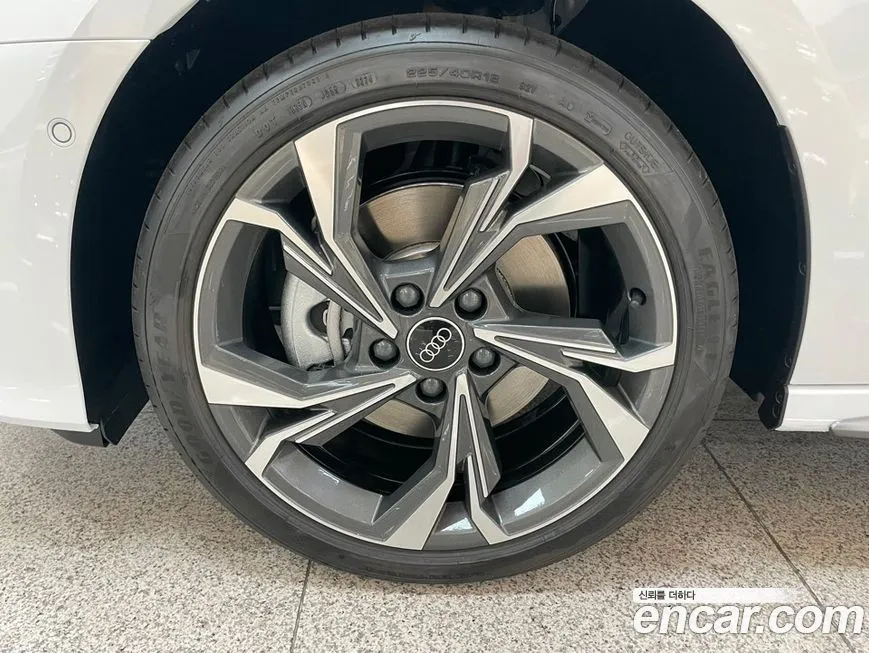 Audi A3 2025 из KR, фото 10