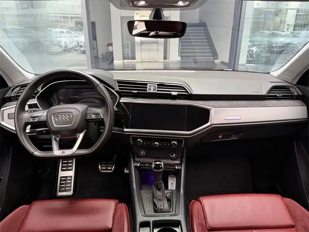 Audi Q3 Sportback — фото 4