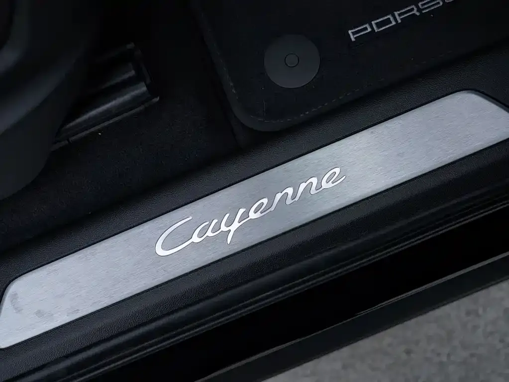 Porsche Cayenne Hybrid 2021 из CN, фото 4