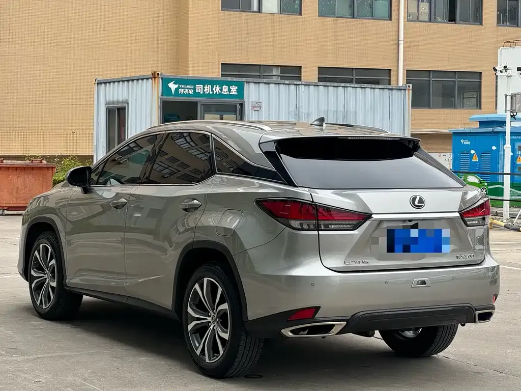 Lexus RX — фото 8