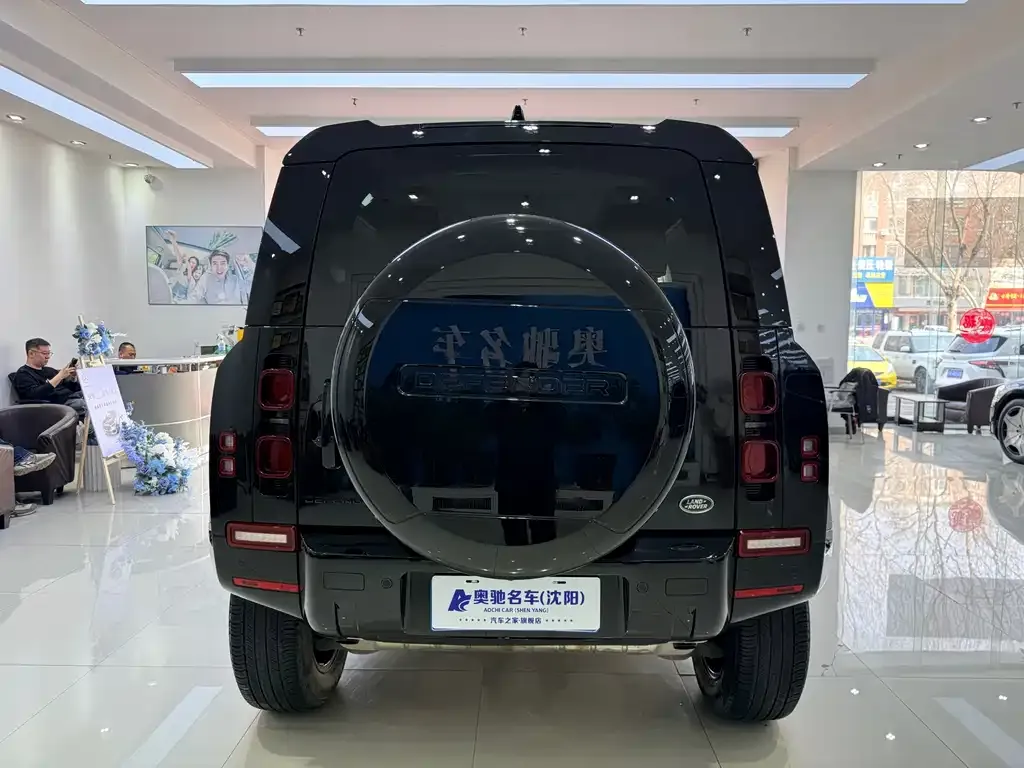 Land Rover Defender 2024 из CN, фото 5