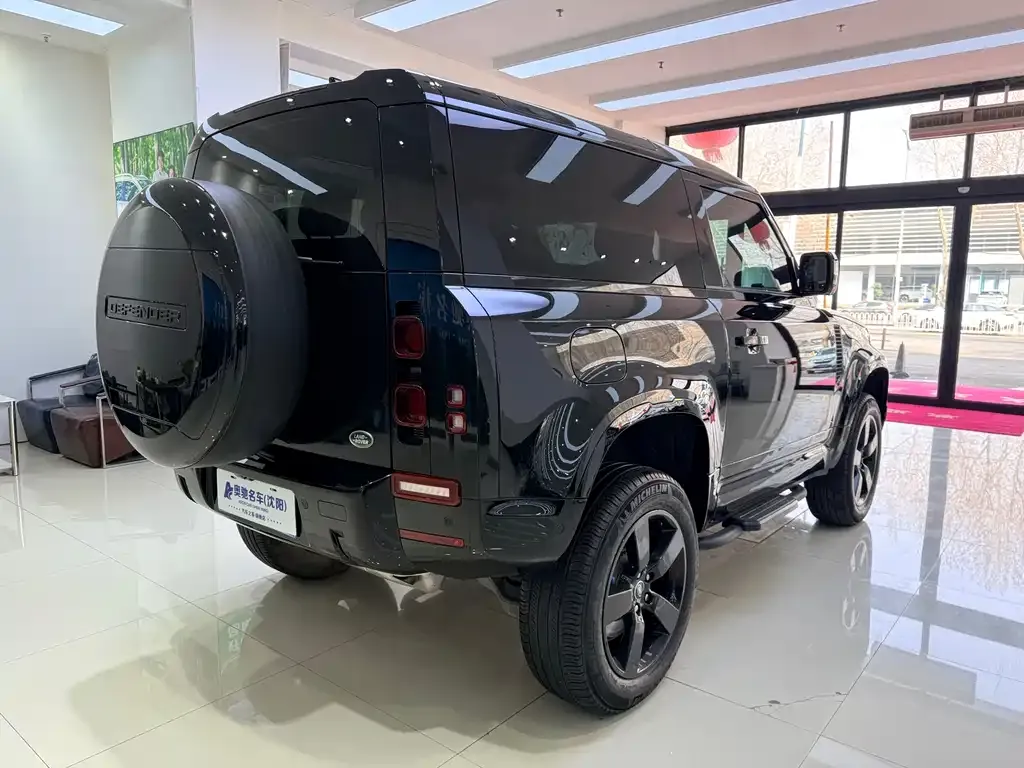 Land Rover Defender 2024 из CN, фото 8