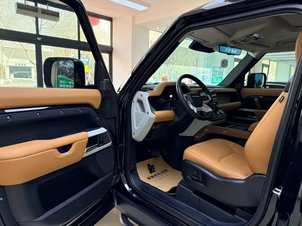 Land Rover Defender 2024 из CN, фото 4