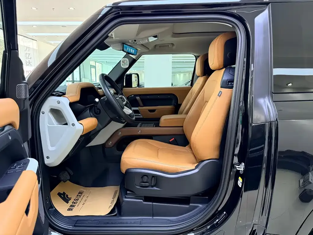 Land Rover Defender 2024 из CN, фото 10