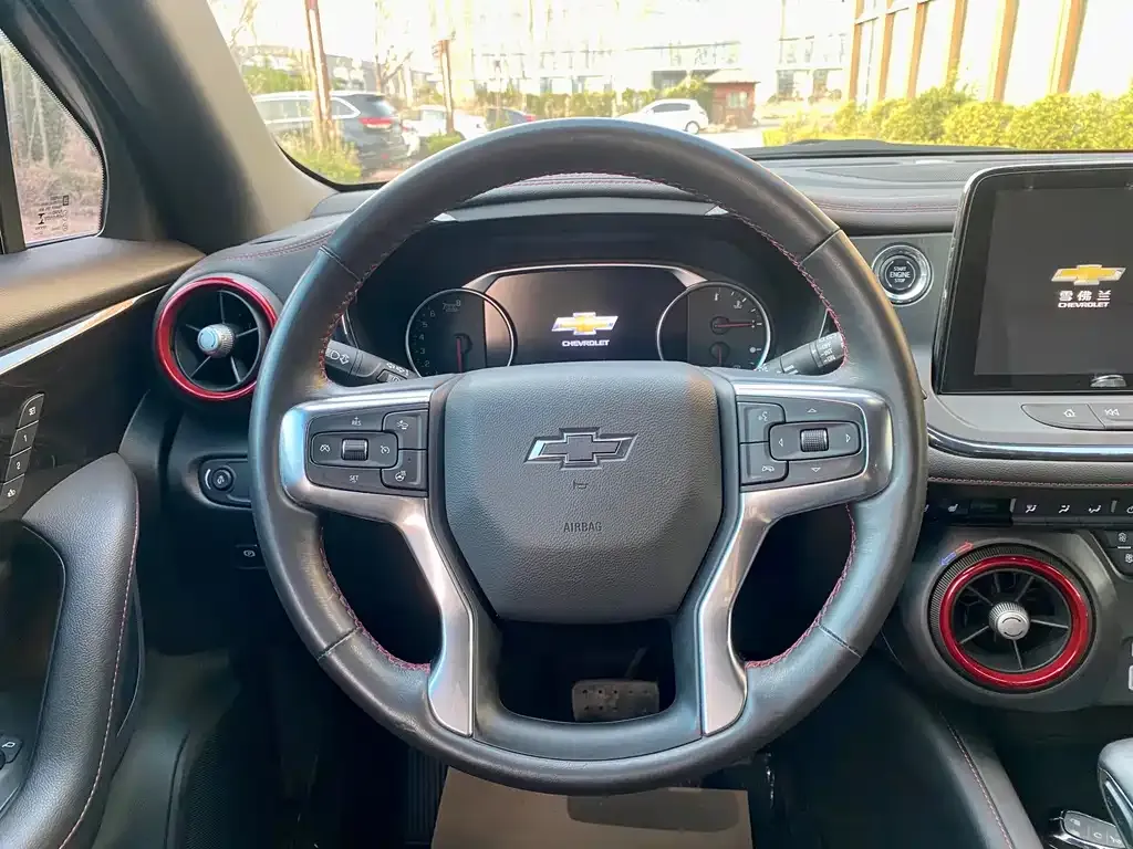 Chevrolet Blazer 2023 из CN, фото 8