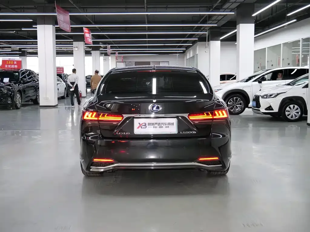 Lexus LS 2021 из CN, фото 9