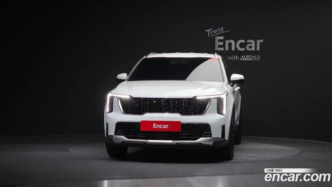 Kia Sorento — фото 7