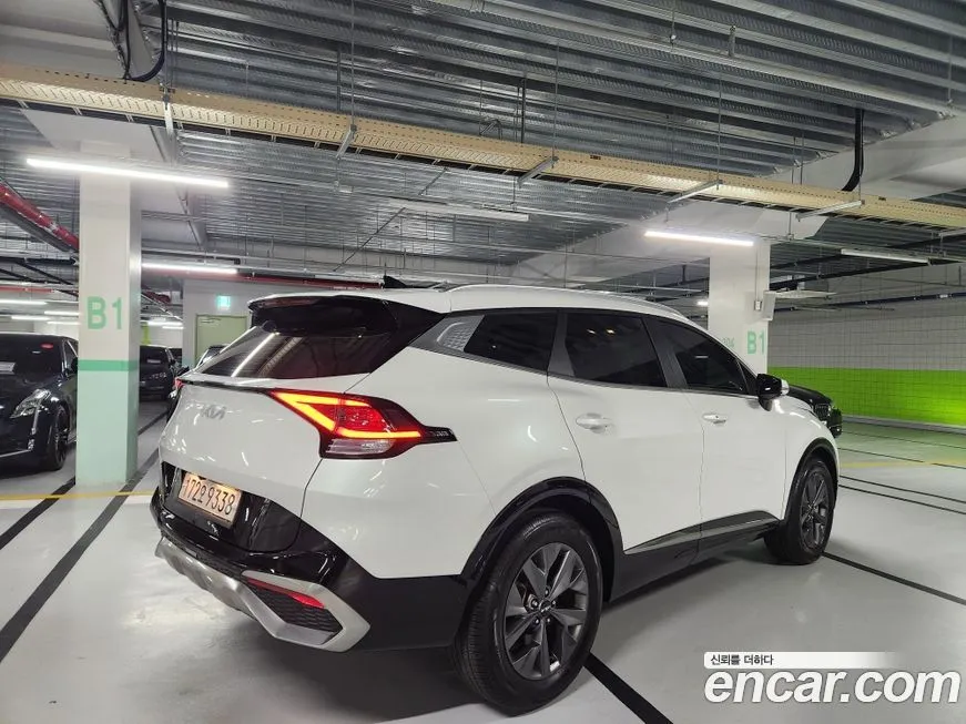 Kia Sportage — фото 10