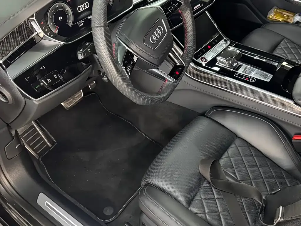 Audi S8 2021 из CN, фото 9