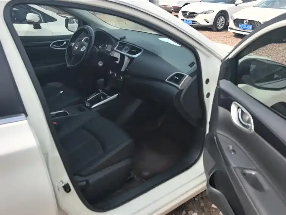 Nissan Sylphy 2023 из CN, фото 2
