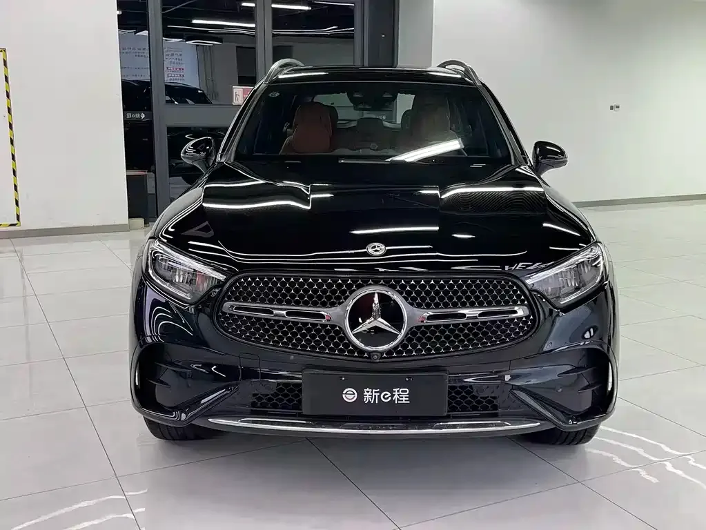 Mercedes-Benz GLC PHEV — фото 2
