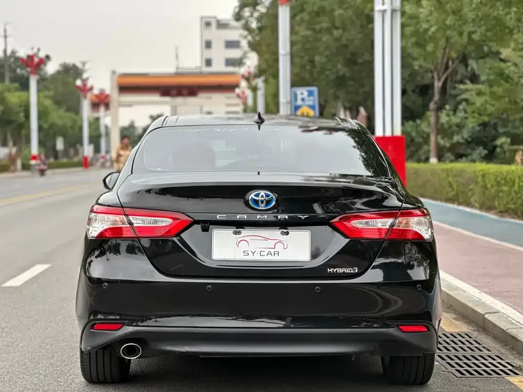 Toyota Camry 2021 из CN, фото 4