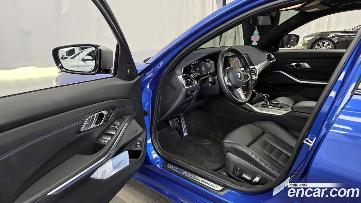 BMW 3-Series 2021 из KR, фото 9