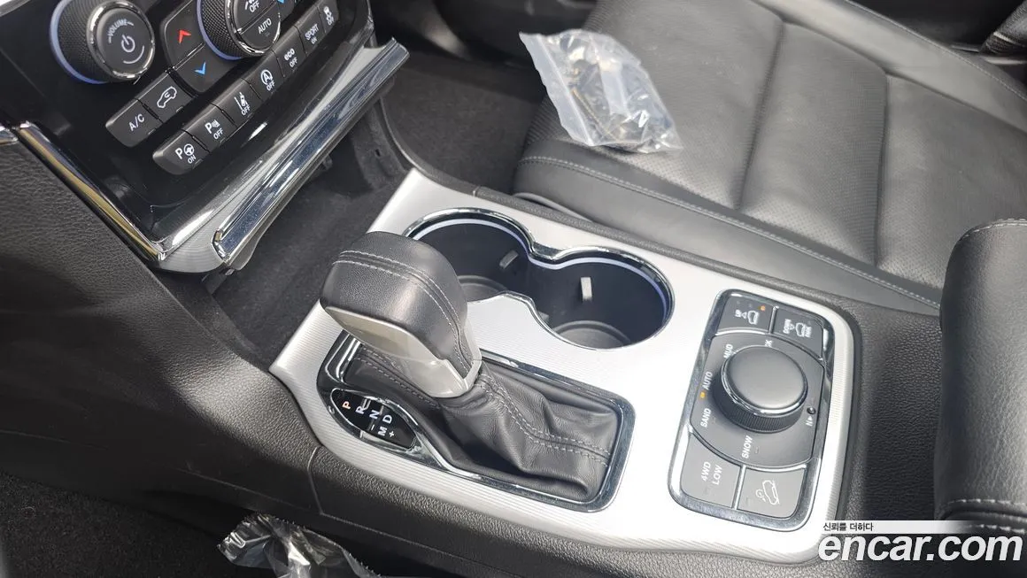 Jeep Cherokee 2021 из KR, фото 8