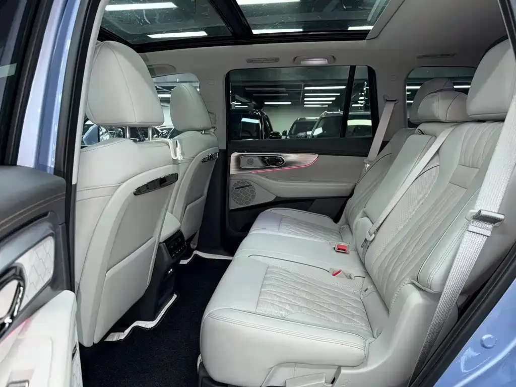 GAC Motor Trumpchi GS8 — фото 2