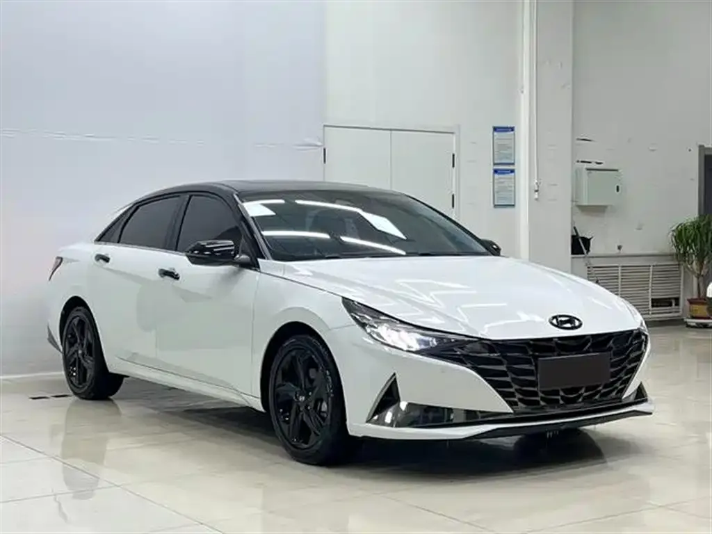 Hyundai Elantra 2022 из CN, фото 5