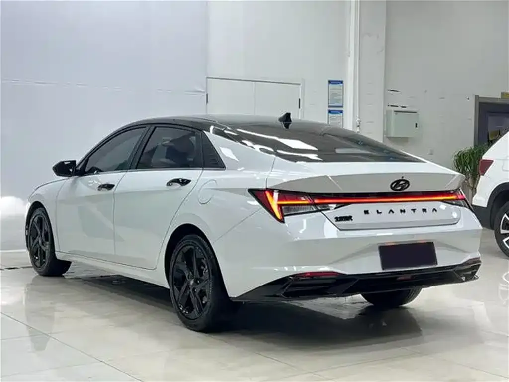 Hyundai Elantra 2022 из CN, фото 6