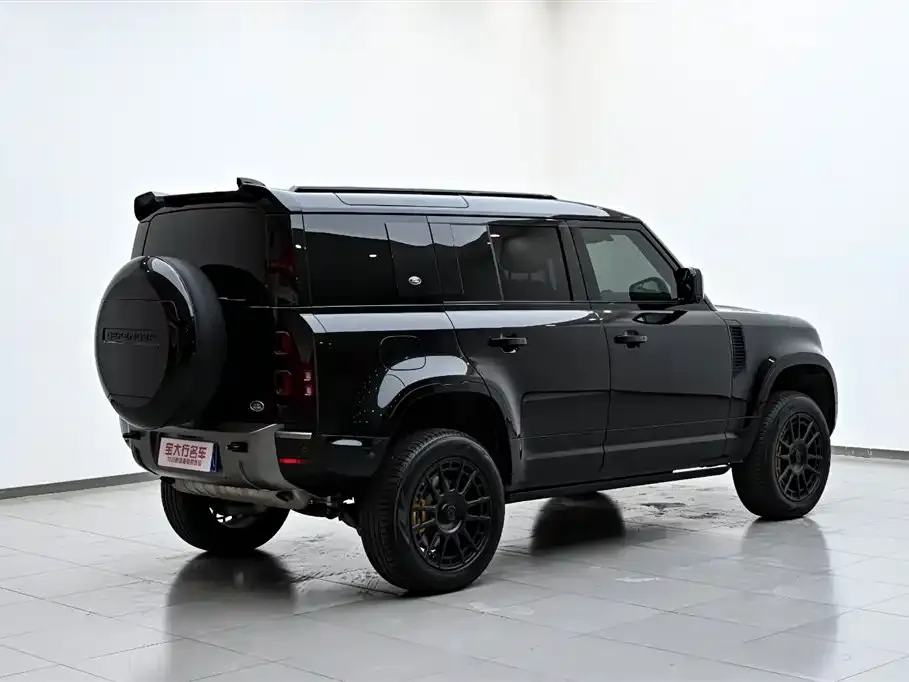 Land Rover Defender 2024 из CN, фото 10