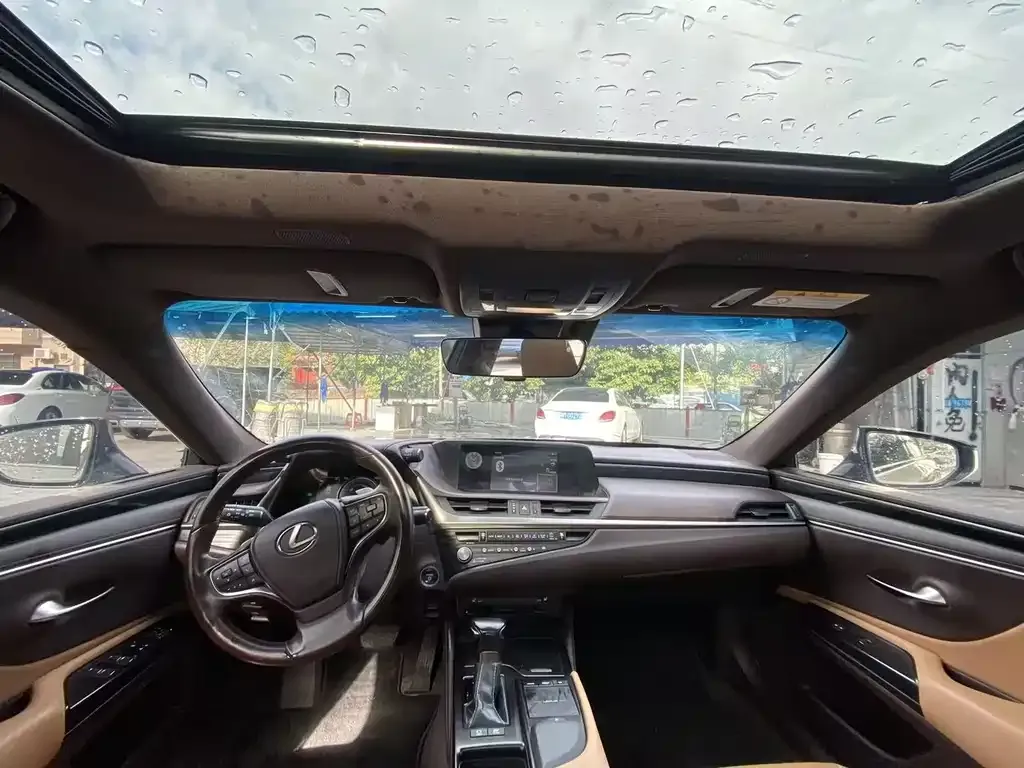 Lexus ES 2021 из CN, фото 9