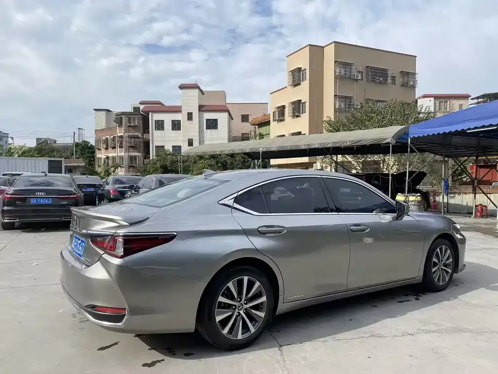 Lexus ES 2021 из CN, фото 3