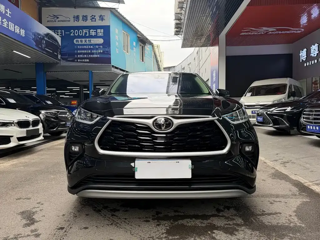 Toyota Highlander 2024 из CN, фото 10