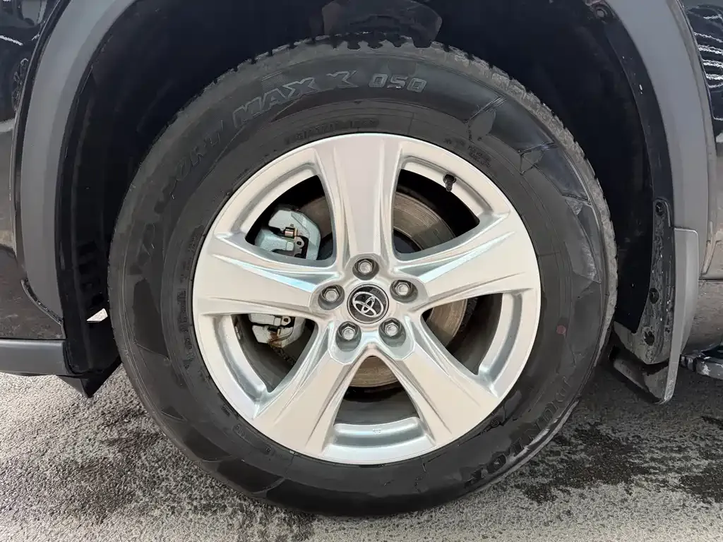 Toyota Highlander 2024 из CN, фото 9